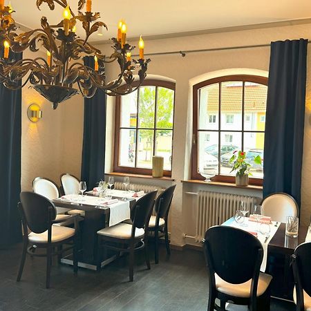Gasthaus Lamm Neuenstadt am Kocher Esterno foto